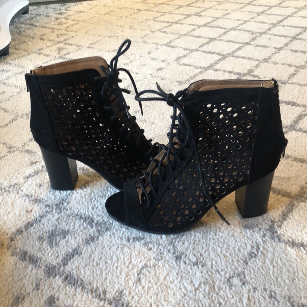 Booties - Picture 3 of 4